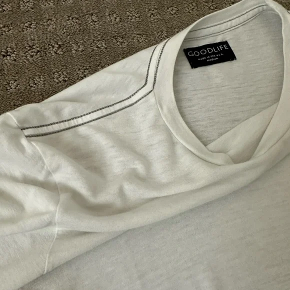 Goodlife scallop men’s shirt - Picture 7 of 7